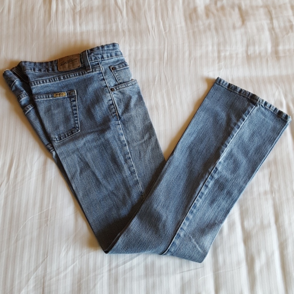 Levi Strauss signature denim jean misses 6 medium